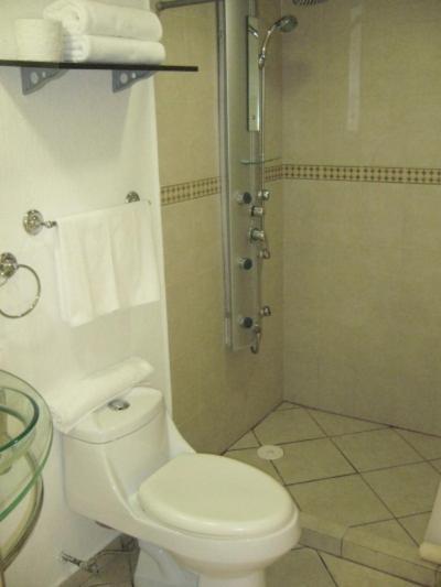 Madero Suites Coatzacoalcos Habitación foto