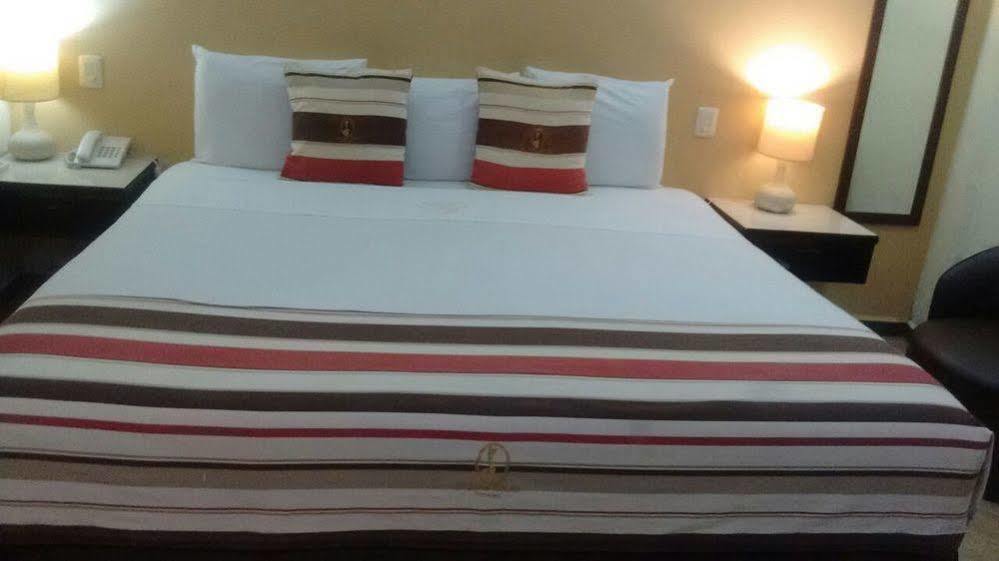Madero Suites Coatzacoalcos Exterior foto